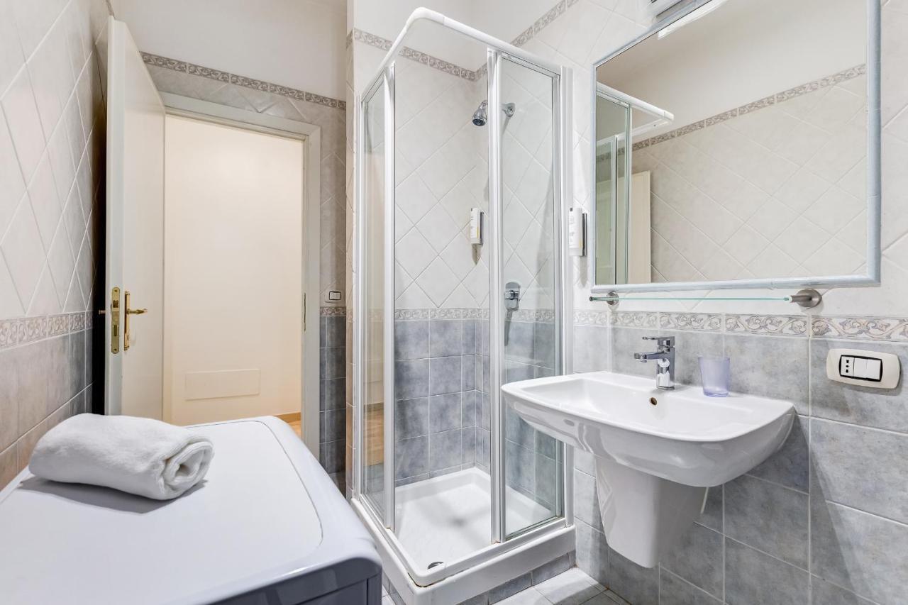 Vatican Andrea'S Apartment 로마 외부 사진